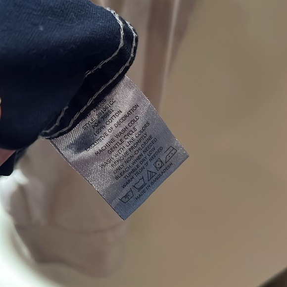 Levi’s Indigo Hombre Button Down - Picture 7 of 9